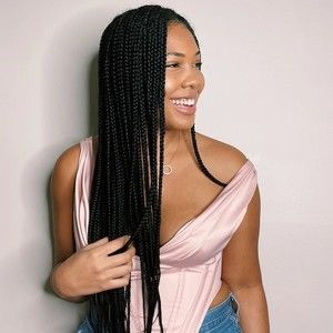 Meet your Posher, Sherika